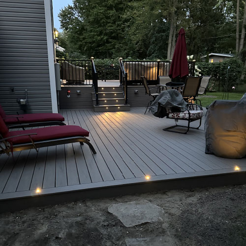 New Outdoor Deck With Ilghting