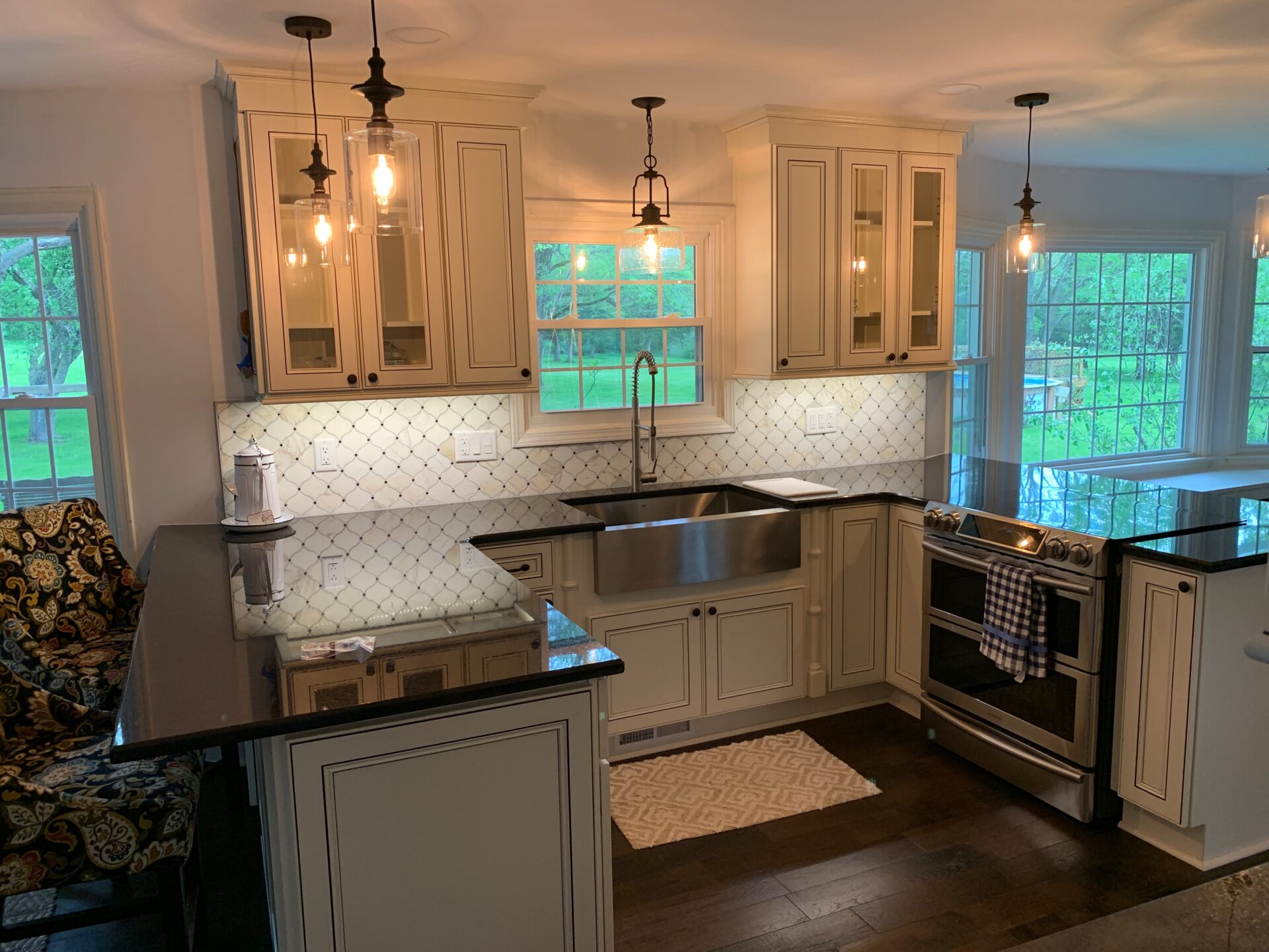 Picture of a remodeled kitchen.